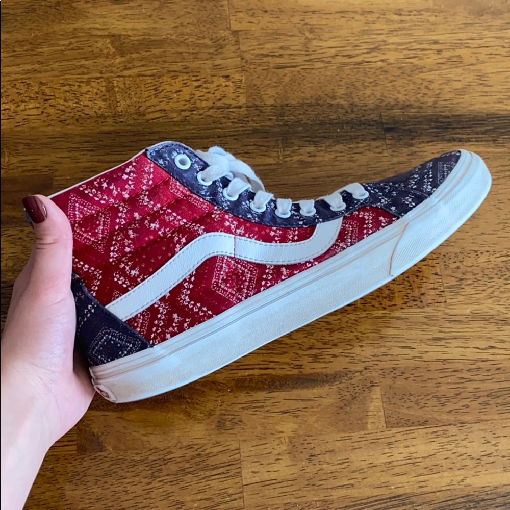Vans Sk8-Hi High Tops